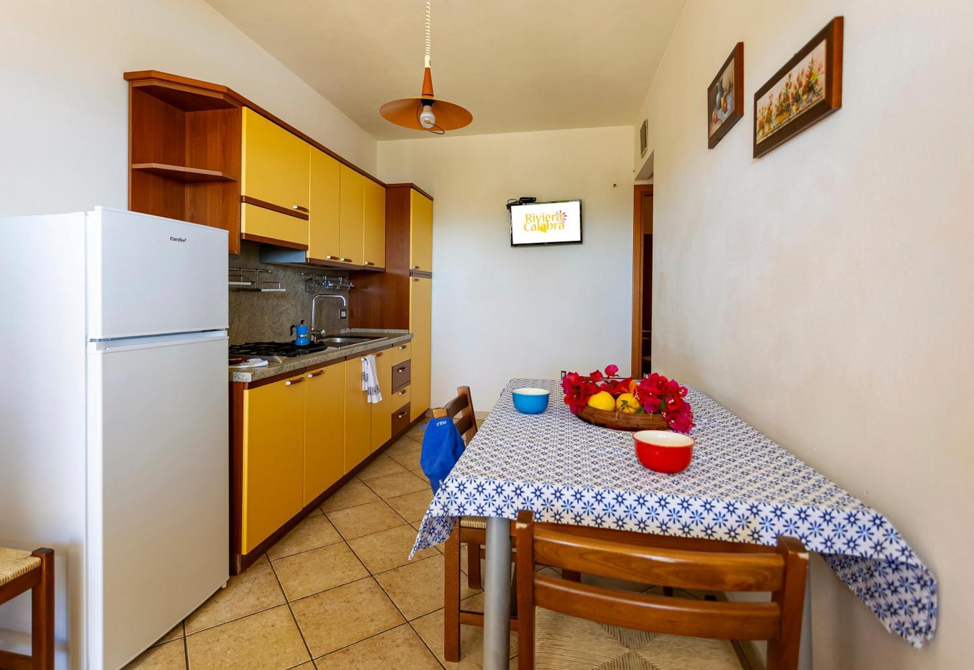 Residenza Marinella Aparthotel Zambrone Bagian luar foto