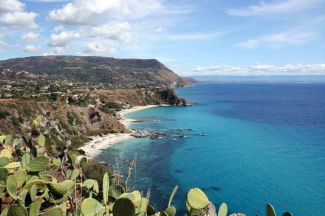 Residenza Marinella Aparthotel Zambrone Bagian luar foto