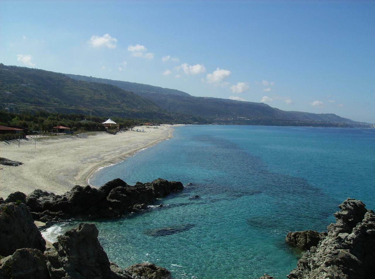 Residenza Marinella Aparthotel Zambrone Bagian luar foto